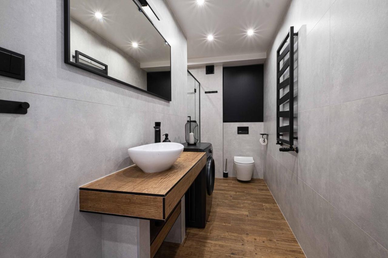 Katowicka Premium Apartment คราคูฟ ภายนอก รูปภาพ