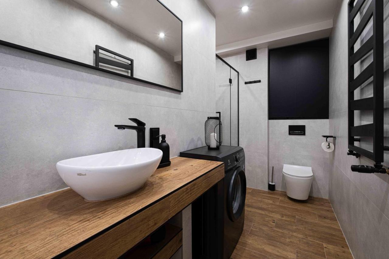Katowicka Premium Apartment คราคูฟ ภายนอก รูปภาพ